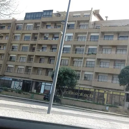 Apartment Guli House *