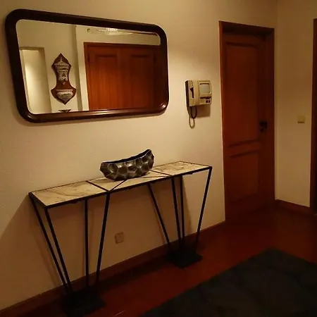 Apartment Guli House *